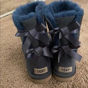 Navy blue Bailey bow ugg boots